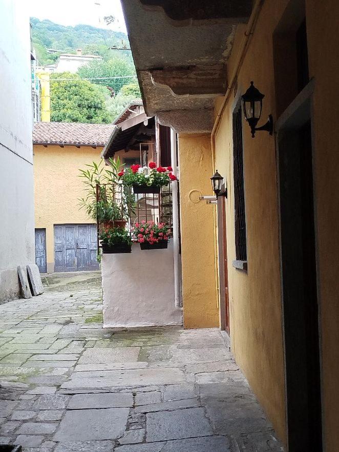 La Corte Di Suna Verbania Exteriör bild